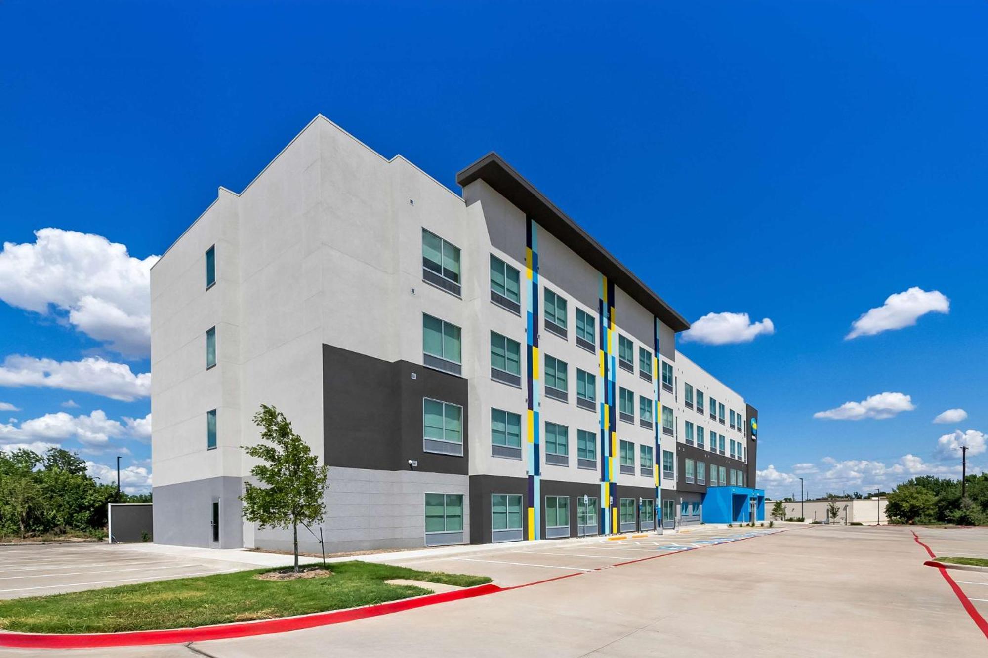 Hotel Tru By Hilton Plano Hwy 75 Exterior foto